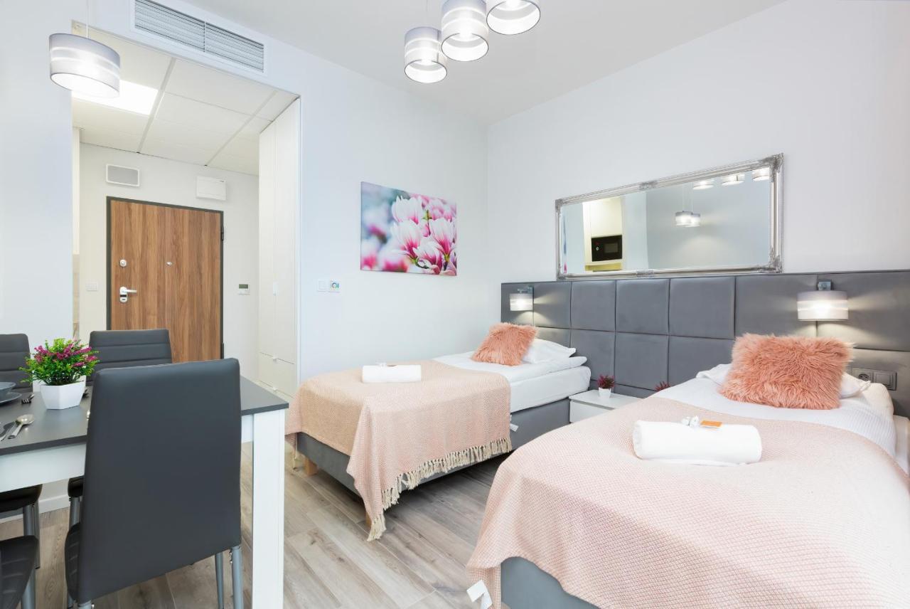 Warsaw Prymasa Tysiaclecia Business Centre By Noclegi Renters ภายนอก รูปภาพ