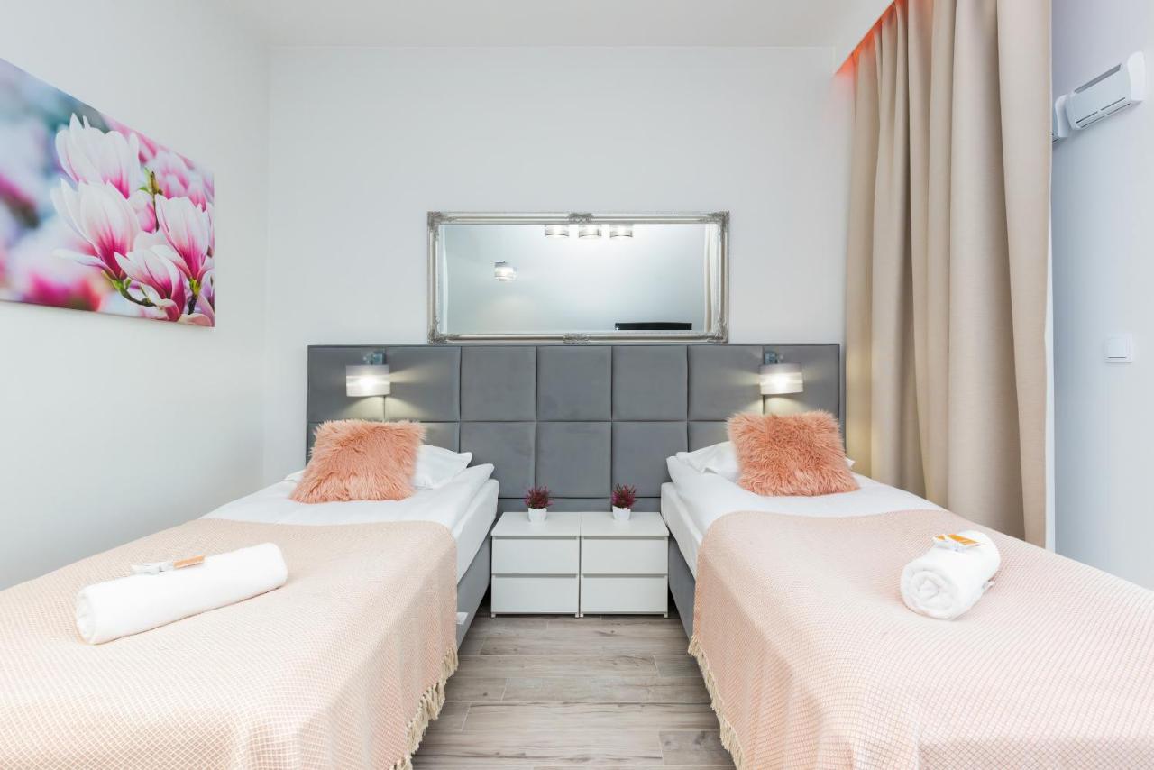 Warsaw Prymasa Tysiaclecia Business Centre By Noclegi Renters ภายนอก รูปภาพ